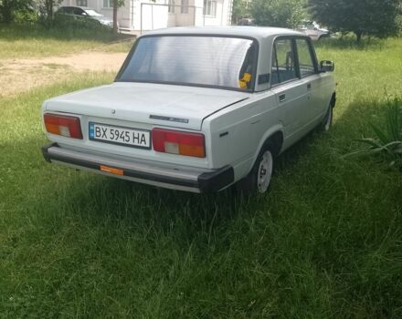 Білий ВАЗ 2105, об'ємом двигуна 1.2 л та пробігом 98 тис. км за 850 $, фото 3 на Automoto.ua