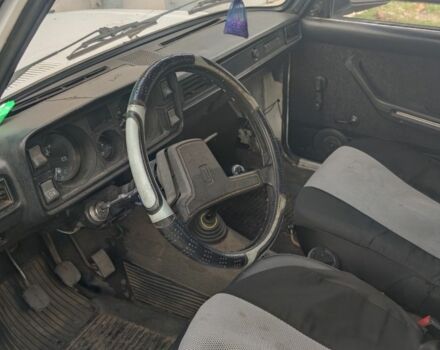 Білий ВАЗ 2105, об'ємом двигуна 1.3 л та пробігом 58 тис. км за 499 $, фото 3 на Automoto.ua