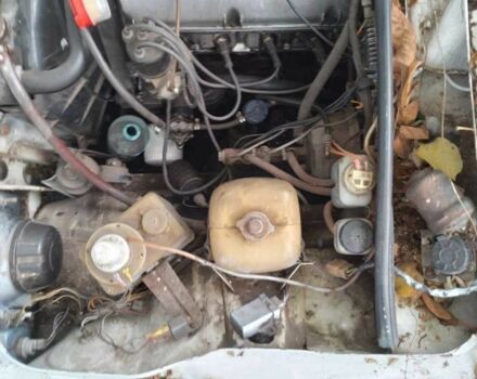 Белый ВАЗ 2105, объемом двигателя 1.3 л и пробегом 999 тыс. км за 596 $, фото 4 на Automoto.ua