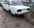 Белый ВАЗ 2105, объемом двигателя 1 л и пробегом 99 тыс. км за 650 $, фото 3 на Automoto.ua