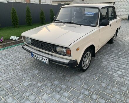 Білий ВАЗ 2105, об'ємом двигуна 1.3 л та пробігом 75 тис. км за 950 $, фото 4 на Automoto.ua