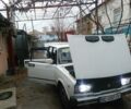 Белый ВАЗ 2105, объемом двигателя 1.5 л и пробегом 140 тыс. км за 1400 $, фото 1 на Automoto.ua