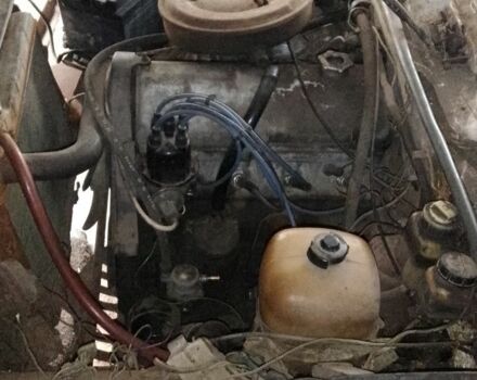 Белый ВАЗ 2105, объемом двигателя 1 л и пробегом 1000 тыс. км за 405 $, фото 4 на Automoto.ua