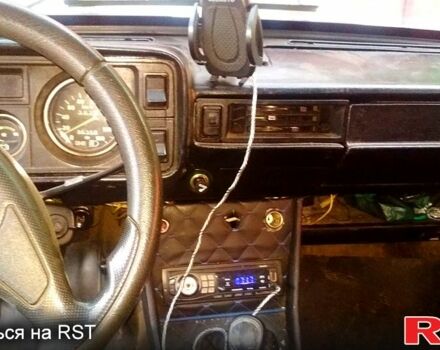 Белый ВАЗ 2105, объемом двигателя 1.5 л и пробегом 0 тыс. км за 440 $, фото 6 на Automoto.ua