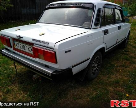 Белый ВАЗ 2105, объемом двигателя 1.2 л и пробегом 200 тыс. км за 1700 $, фото 5 на Automoto.ua