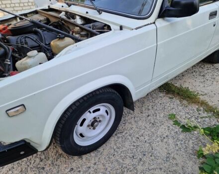 Белый ВАЗ 2105, объемом двигателя 1.2 л и пробегом 95 тыс. км за 850 $, фото 4 на Automoto.ua