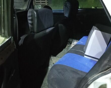 Белый ВАЗ 2105, объемом двигателя 0 л и пробегом 75 тыс. км за 504 $, фото 4 на Automoto.ua