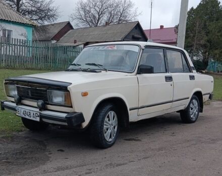 Белый ВАЗ 2105, объемом двигателя 1.5 л и пробегом 300 тыс. км за 710 $, фото 6 на Automoto.ua