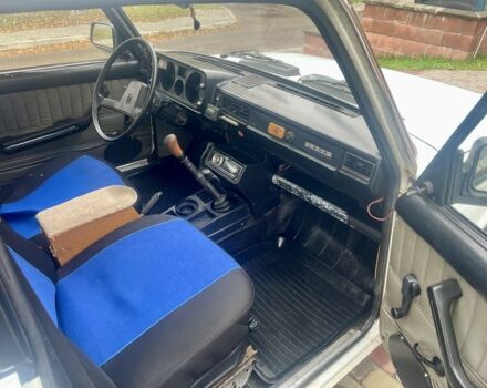 Белый ВАЗ 2105, объемом двигателя 1.2 л и пробегом 164 тыс. км за 800 $, фото 4 на Automoto.ua