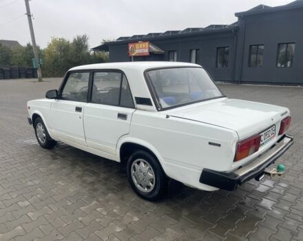 Белый ВАЗ 2105, объемом двигателя 1.2 л и пробегом 164 тыс. км за 800 $, фото 2 на Automoto.ua