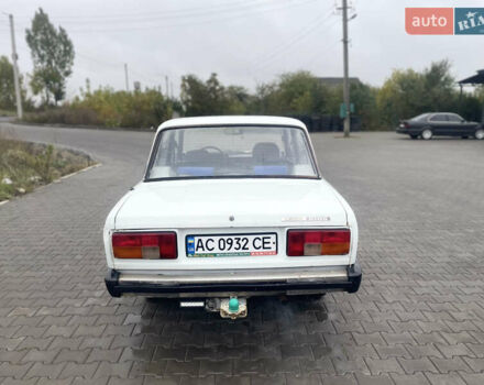 Білий ВАЗ 2105, об'ємом двигуна 1.2 л та пробігом 164 тис. км за 800 $, фото 4 на Automoto.ua
