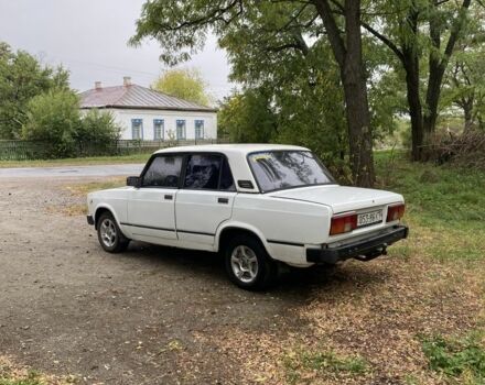 Белый ВАЗ 2105, объемом двигателя 0 л и пробегом 100 тыс. км за 651 $, фото 2 на Automoto.ua