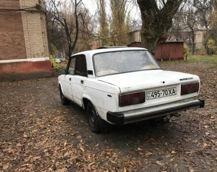 Белый ВАЗ 2105, объемом двигателя 1.3 л и пробегом 777 тыс. км за 500 $, фото 2 на Automoto.ua