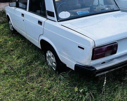 Белый ВАЗ 2105, объемом двигателя 1.2 л и пробегом 80 тыс. км за 479 $, фото 5 на Automoto.ua