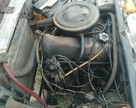 Белый ВАЗ 2105, объемом двигателя 1.2 л и пробегом 100 тыс. км за 700 $, фото 5 на Automoto.ua