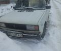 Белый ВАЗ 2105, объемом двигателя 2 л и пробегом 677 тыс. км за 744 $, фото 1 на Automoto.ua
