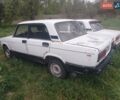 Белый ВАЗ 2105, объемом двигателя 1.2 л и пробегом 100 тыс. км за 700 $, фото 1 на Automoto.ua