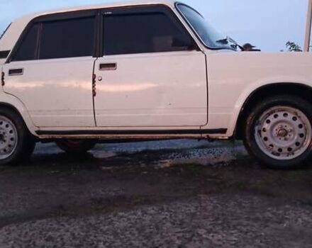 ВАЗ 2105 1991 в Тернополе на Automoto.ua Белый ВАЗ 2105, объемом двигателя 1.5 л и пробегом 100 тыс. км за 1100 $, фото 1 на Automoto.ua