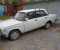 Белый ВАЗ 2105, объемом двигателя 0 л и пробегом 100 тыс. км за 592 $, фото 2 на Automoto.ua