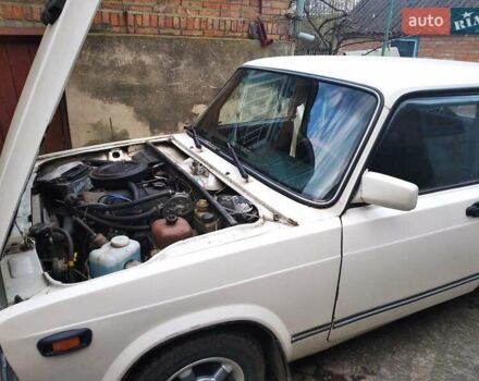 Белый ВАЗ 2105, объемом двигателя 1.5 л и пробегом 500 тыс. км за 900 $, фото 6 на Automoto.ua