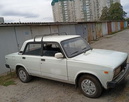 Белый ВАЗ 2105, объемом двигателя 0 л и пробегом 100 тыс. км за 592 $, фото 3 на Automoto.ua