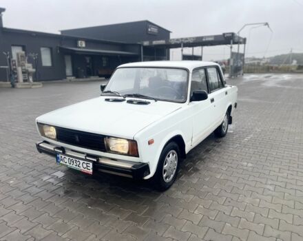 Белый ВАЗ 2105, объемом двигателя 1.2 л и пробегом 164 тыс. км за 800 $, фото 3 на Automoto.ua