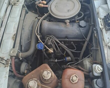 Белый ВАЗ 2105, объемом двигателя 1 л и пробегом 85 тыс. км за 1199 $, фото 7 на Automoto.ua