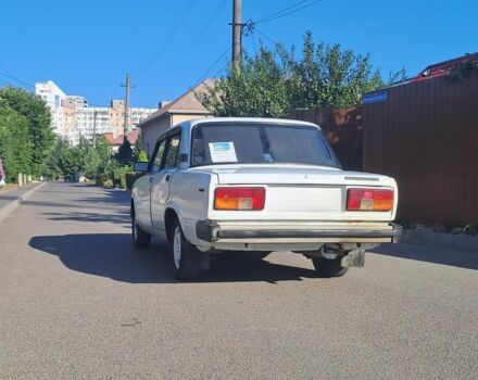 Белый ВАЗ 2105, объемом двигателя 1 л и пробегом 85 тыс. км за 1199 $, фото 5 на Automoto.ua