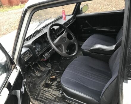 Белый ВАЗ 2105, объемом двигателя 1.3 л и пробегом 777 тыс. км за 500 $, фото 3 на Automoto.ua