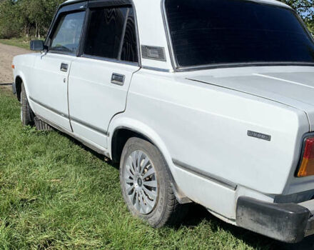 Білий ВАЗ 2105, об'ємом двигуна 1.29 л та пробігом 301 тис. км за 900 $, фото 9 на Automoto.ua