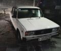 Белый ВАЗ 2105, объемом двигателя 1.3 л и пробегом 100 тыс. км за 399 $, фото 1 на Automoto.ua