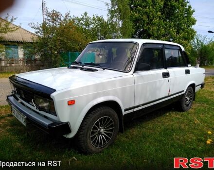 Белый ВАЗ 2105, объемом двигателя 1.2 л и пробегом 200 тыс. км за 1700 $, фото 6 на Automoto.ua
