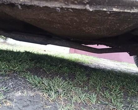 Белый ВАЗ 2105, объемом двигателя 1.2 л и пробегом 1000 тыс. км за 1100 $, фото 3 на Automoto.ua