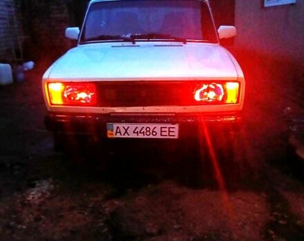 Белый ВАЗ 2105, объемом двигателя 1.7 л и пробегом 0 тыс. км за 1000 $, фото 1 на Automoto.ua