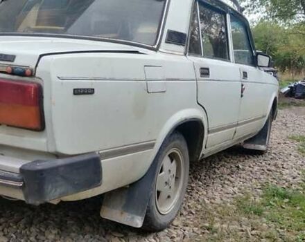 Белый ВАЗ 2105, объемом двигателя 1.2 л и пробегом 125 тыс. км за 670 $, фото 5 на Automoto.ua