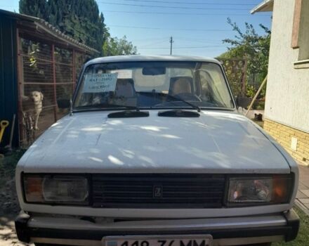 Білий ВАЗ 2105, об'ємом двигуна 1.6 л та пробігом 260 тис. км за 800 $, фото 1 на Automoto.ua