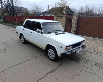 Белый ВАЗ 2105, объемом двигателя 1.5 л и пробегом 200 тыс. км за 1050 $, фото 2 на Automoto.ua