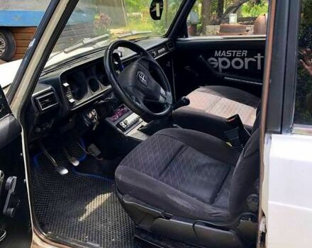 Білий ВАЗ 2105, об'ємом двигуна 1.3 л та пробігом 130 тис. км за 650 $, фото 2 на Automoto.ua