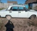 Білий ВАЗ 2105, об'ємом двигуна 1.5 л та пробігом 90 тис. км за 606 $, фото 2 на Automoto.ua