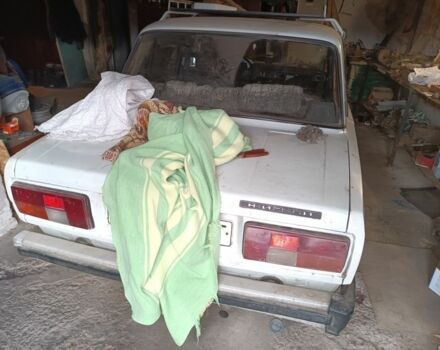 Білий ВАЗ 2105, об'ємом двигуна 1 л та пробігом 126 тис. км за 800 $, фото 4 на Automoto.ua