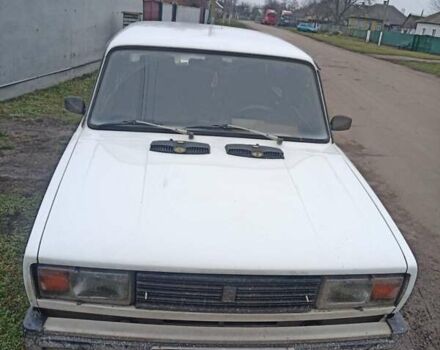 Белый ВАЗ 2105, объемом двигателя 1.2 л и пробегом 1000 тыс. км за 1100 $, фото 5 на Automoto.ua
