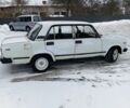 Белый ВАЗ 2105, объемом двигателя 1.8 л и пробегом 140 тыс. км за 399 $, фото 1 на Automoto.ua