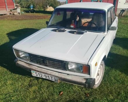 Белый ВАЗ 2105, объемом двигателя 1.5 л и пробегом 40 тыс. км за 650 $, фото 1 на Automoto.ua