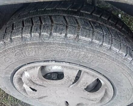 Белый ВАЗ 2105, объемом двигателя 1.2 л и пробегом 1000 тыс. км за 1100 $, фото 2 на Automoto.ua