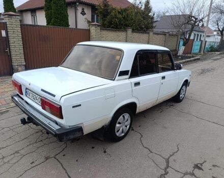 Белый ВАЗ 2105, объемом двигателя 1.5 л и пробегом 200 тыс. км за 1050 $, фото 5 на Automoto.ua