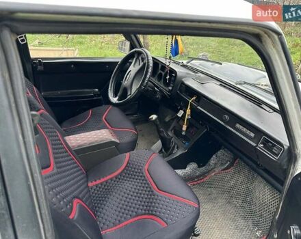 Белый ВАЗ 2105, объемом двигателя 1.5 л и пробегом 120 тыс. км за 1250 $, фото 5 на Automoto.ua