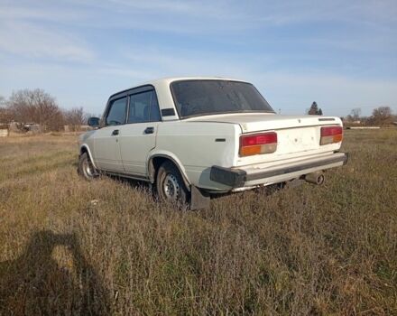 Белый ВАЗ 2105, объемом двигателя 1 л и пробегом 2 тыс. км за 350 $, фото 8 на Automoto.ua
