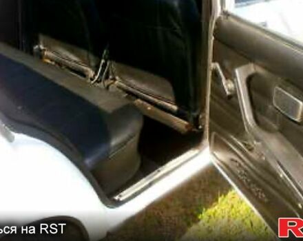 ВАЗ 2105 1992 в Черкассах на Automoto.ua Белый ВАЗ 2105, объемом двигателя 1.5 л и пробегом 164 тыс. км за 500 $, фото 6 на Automoto.ua