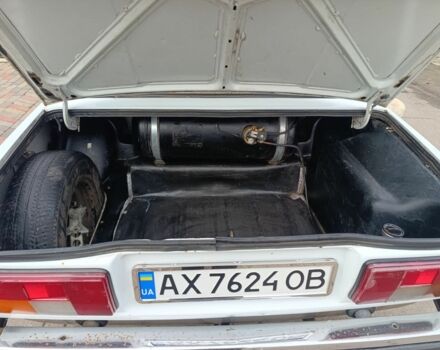 Белый ВАЗ 2105, объемом двигателя 1.5 л и пробегом 200 тыс. км за 1050 $, фото 11 на Automoto.ua