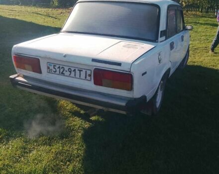 Белый ВАЗ 2105, объемом двигателя 1.5 л и пробегом 40 тыс. км за 650 $, фото 4 на Automoto.ua